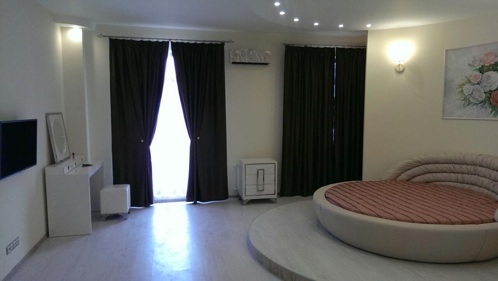 Apartment On Grecheskaya 5 Odessa Exteriör bild