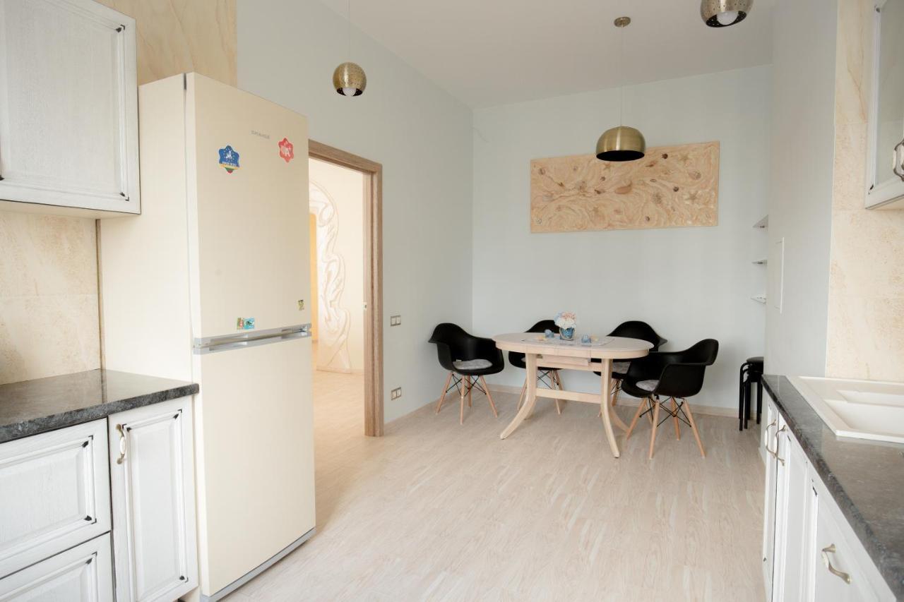 Apartment On Grecheskaya 5 Odessa Exteriör bild